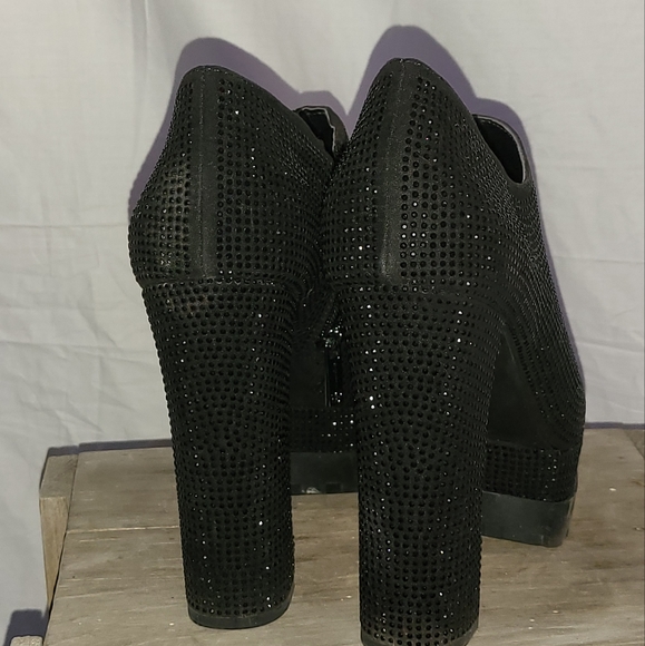 Black booties - Picture 4 of 7